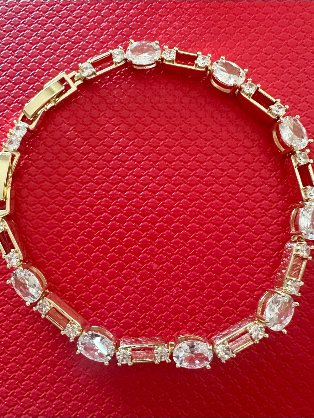 Oval Stones and Geometric Links Tennis Bracelet
